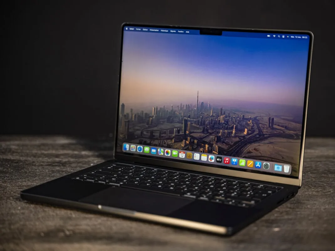 Apple MacBook Pro M4